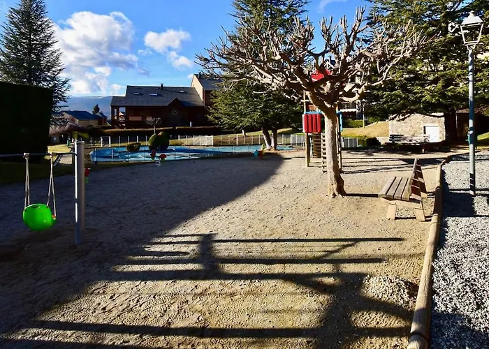 Apartment Refugi La Cerdanya, And Pool La Cerdana Bourg-Madame