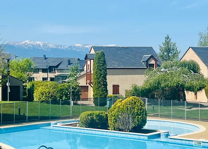 Refugi La Cerdanya, And Pool La Cerdana Apartment Bourg-Madame